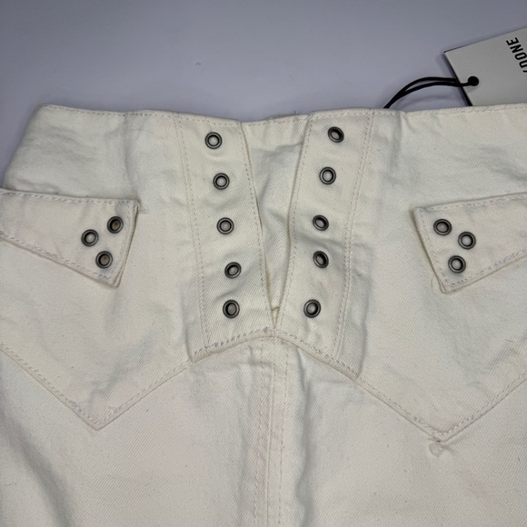 Re/Done Denim women’s Vintage white skirt sz 24 studs 90’s YTK Festival biker - Picture 2 of 11